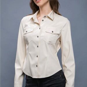 Love Tree Women’s Cream Button Down Faux City Glam Blouse size Small